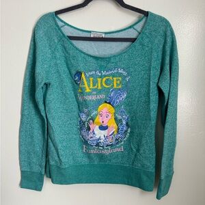 Disney cast exclusive Alice in wonderland crewneck M